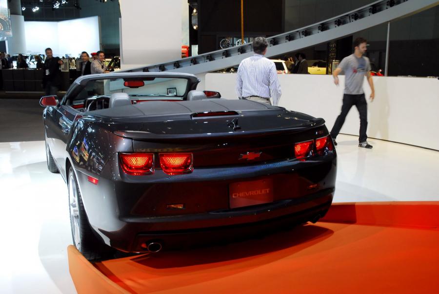  Chevrolet Camaro Convertible 2011 года  (фото 68 из 82)